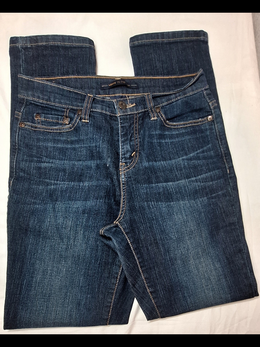Levi’s 512 Perfectly Slimming Bootcut Dark Wash Embellished Pocket Jeans - Picture 3 of 10